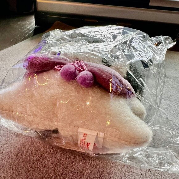 NWT Sanrio Kuromi Plush Key Chain Bag Charm - Picture 4 of 5